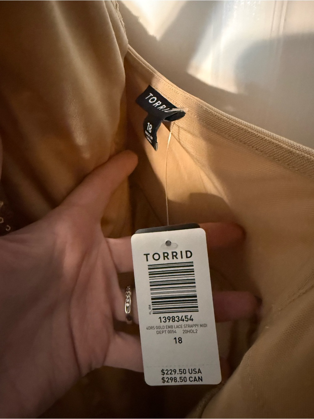 Gold torrid dress - Picture 3 of 3